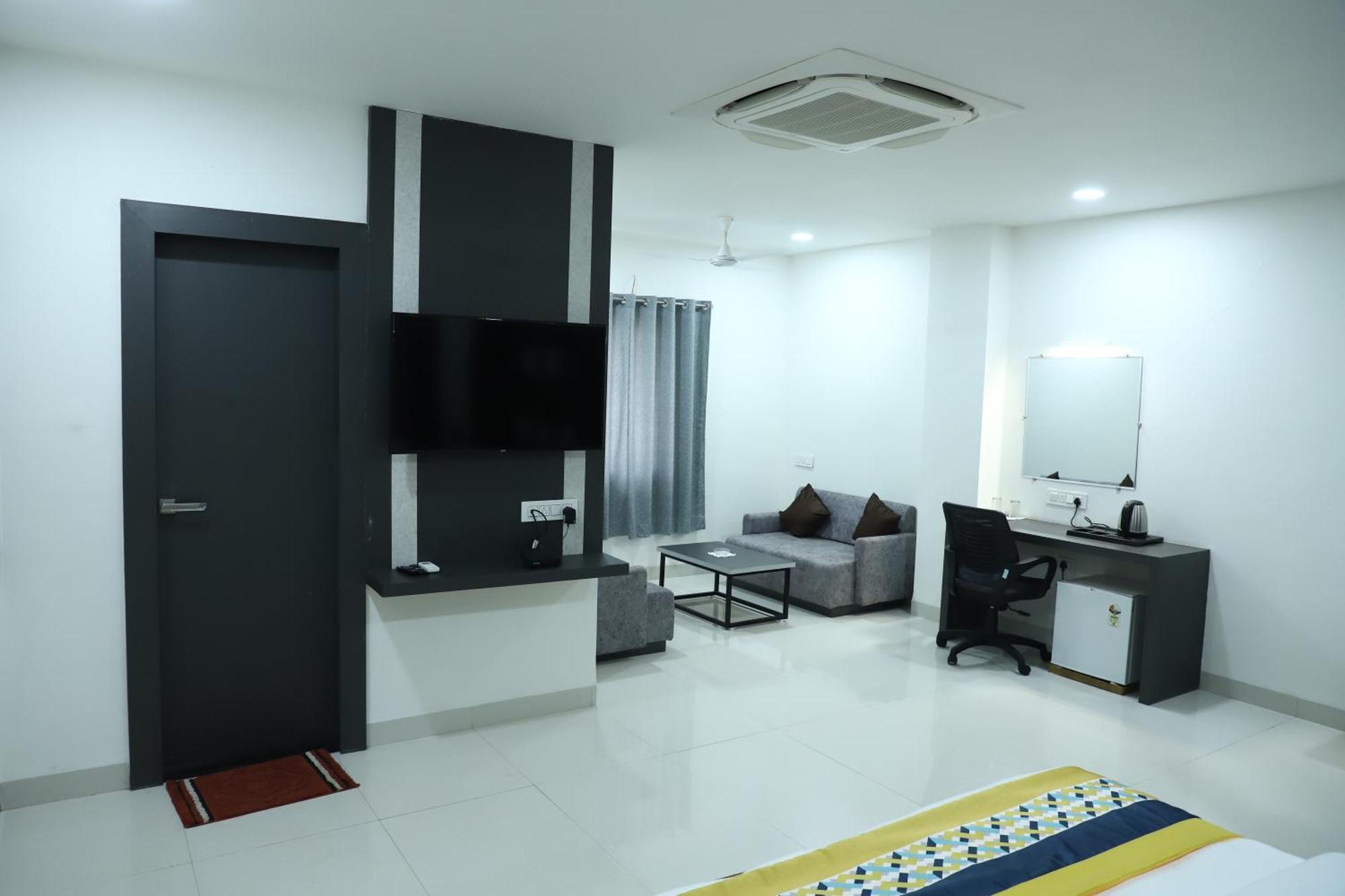Hotel Singhnature Khandwa Exteriör bild