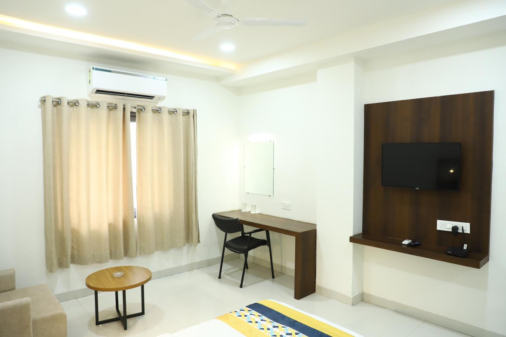 Hotel Singhnature Khandwa Exteriör bild
